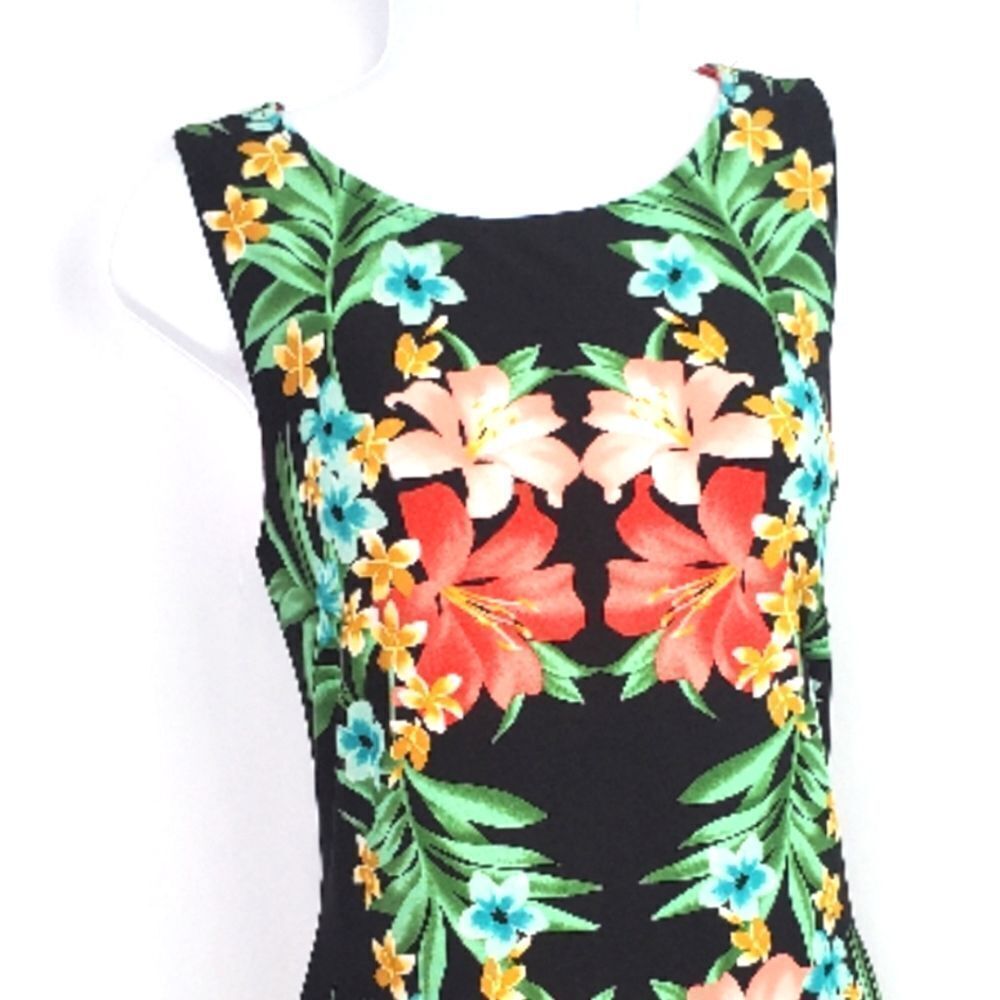 RONNI NICOLE Floral Sleeveless Dress